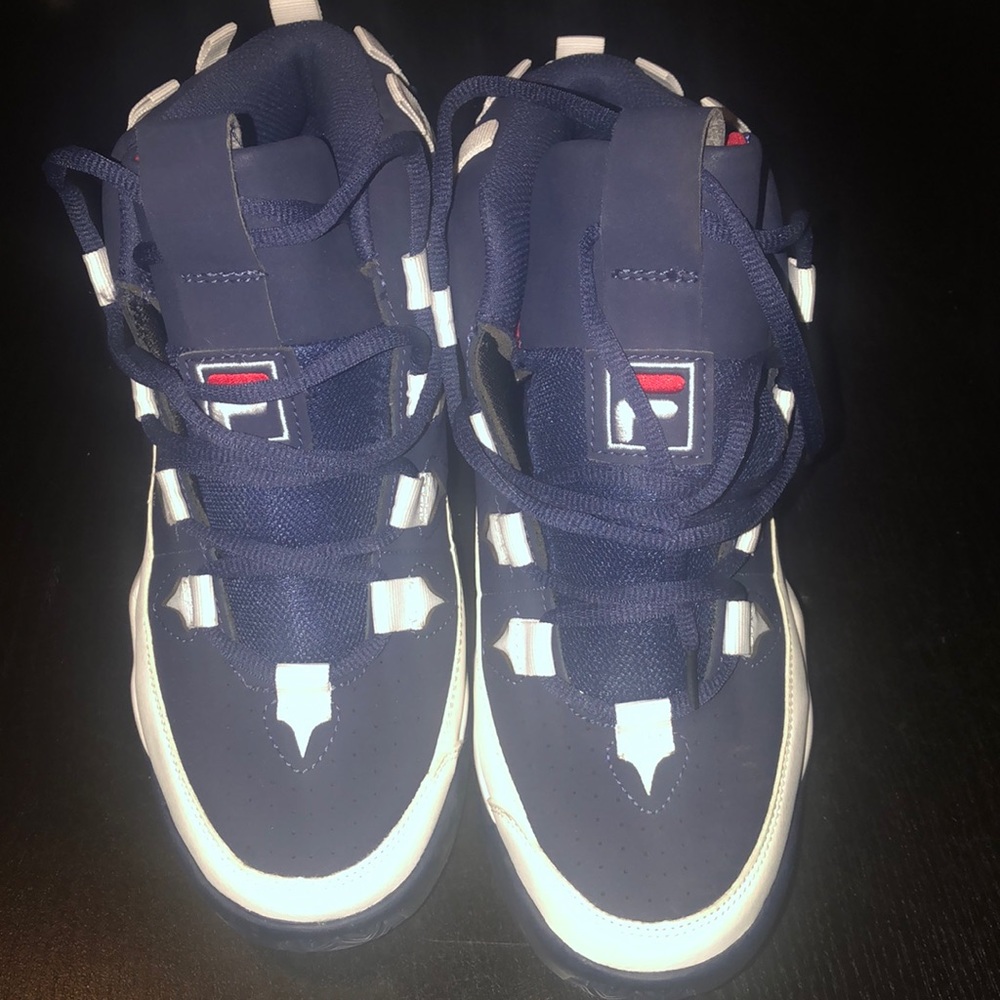 Fila sneakers size 9.5